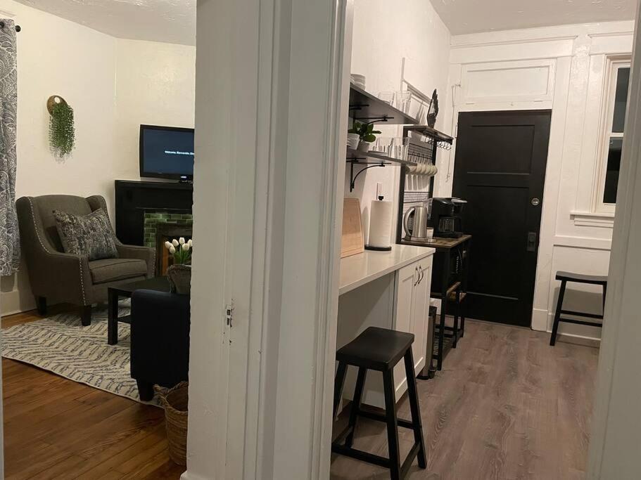 Apartmán Lovely 2Br W Office Space - King Bed & Alexa Pittsburgh Exteriér fotografie