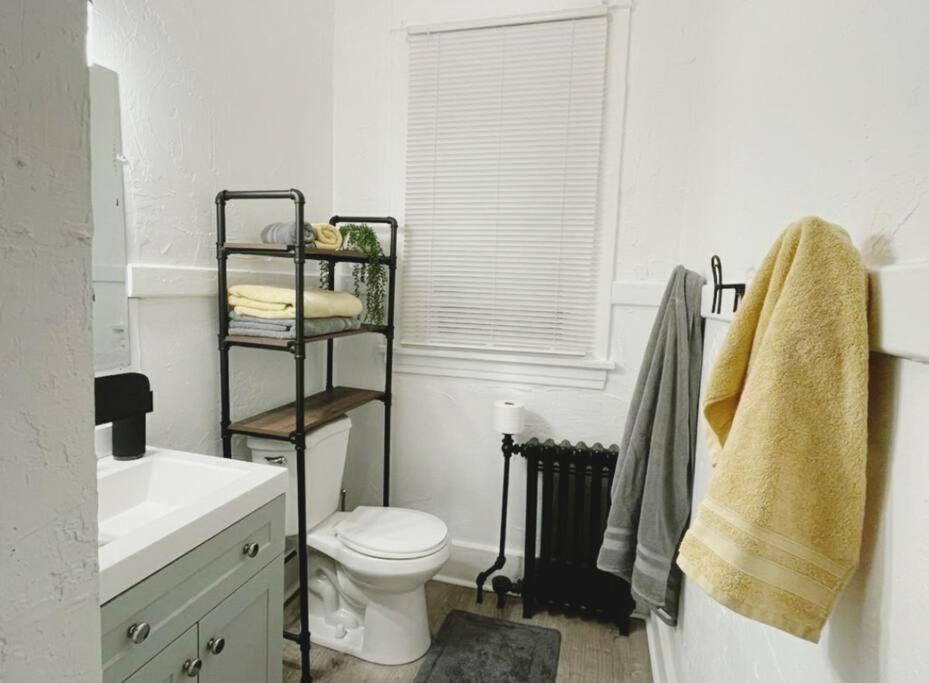 Apartmán Lovely 2Br W Office Space - King Bed & Alexa Pittsburgh Exteriér fotografie
