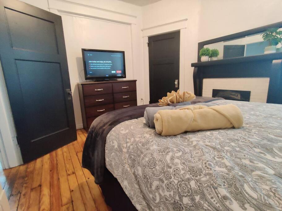 Apartmán Lovely 2Br W Office Space - King Bed & Alexa Pittsburgh Exteriér fotografie